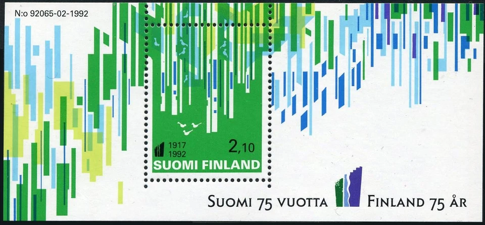 Finlandia 896-897,MNH.Michel 1186,Bl.9. Independencia, 75 aniversario 1992. Pintura, bosque Foto 2 de 2