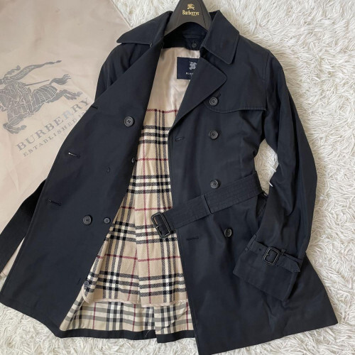 Burberry London Trench Coat with Liner & Belt in Black, Size