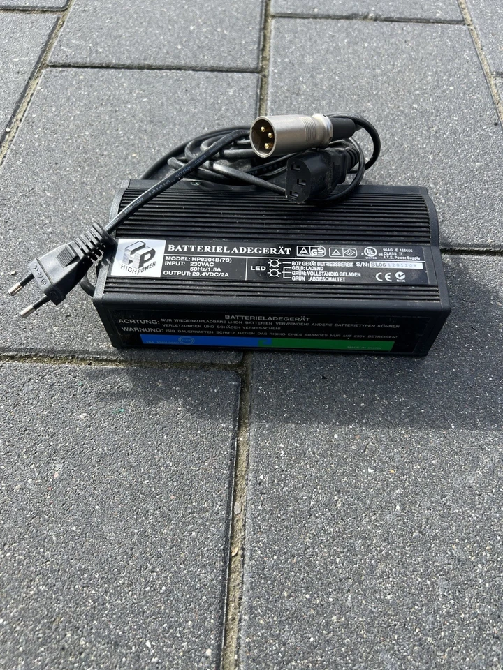 Ladegerät Rad Elektromobil Rollstuhl Roller HP8204B - Bild 1 von 3