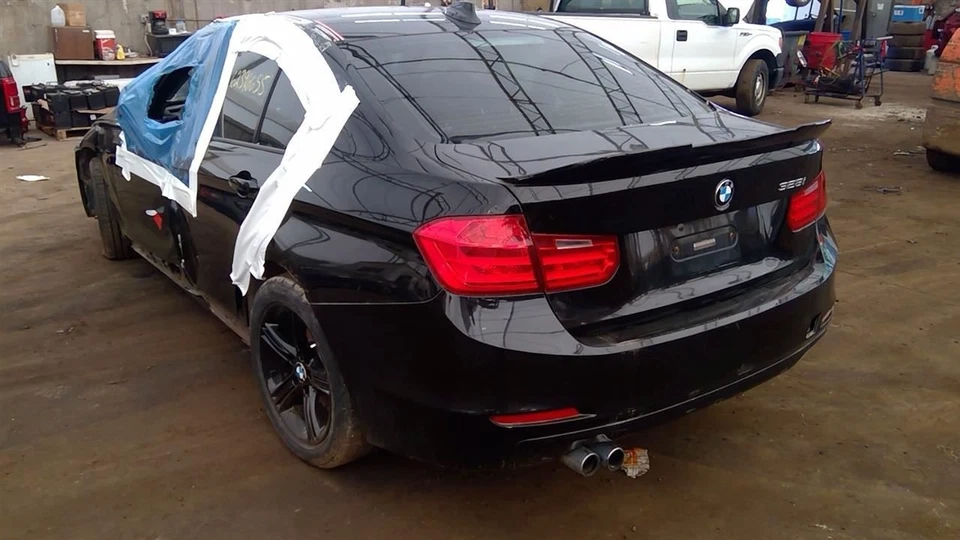 (LOCAL PICKUP ONLY) Trunk/Hatch/Tailgate Without Rear Camera Fits 12-17 BMW 320i Foto 4 de 4
