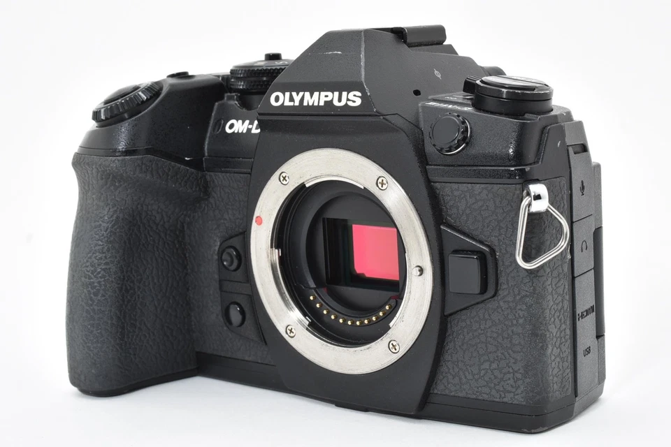 [Casi como nueva con caja] Cámara digital Olympus OM-D E-M1 Mark II 20,4 MP de JAPÓN Foto 2 de 4