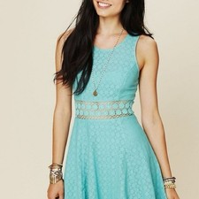 Free People Teal Daisy Floral Lace Mini Dress ASO Taylor Swift Size 0