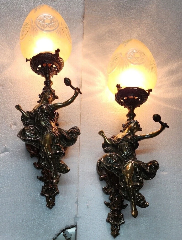 Juego de 1 Apliques de Pared Victorianos de Latón Macizo y Vidrio Sirena Elegante Decoración Luz Foto 2 de 4