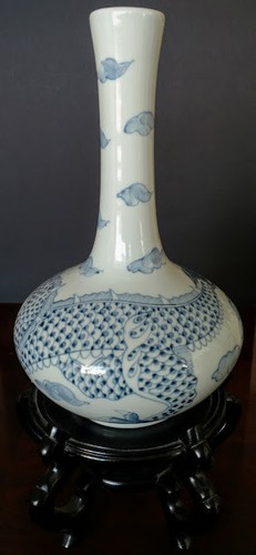 "FRASCO DE DRAGÓN" coreano de principios del siglo XX azul-blanco bajo esmalte "¡Buen estado! - Imagen 3 de 8
