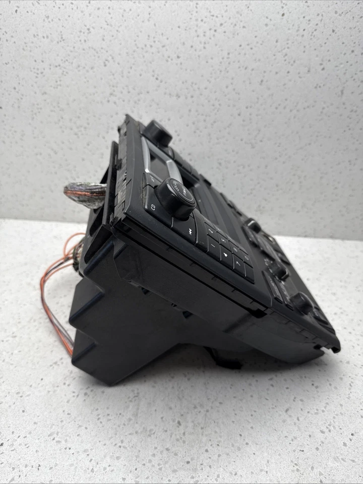 2006-2008 Volvo XC70 Climate Control With Radio Assembly Tested OEM - Image 3 of 4