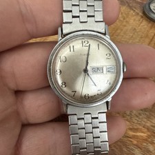 Timex Men's Vintage 1980s Day/Date Silver Dial Steel Bracelet Watch