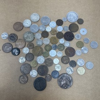 Mixed Foreign and US Coin and Token Lot