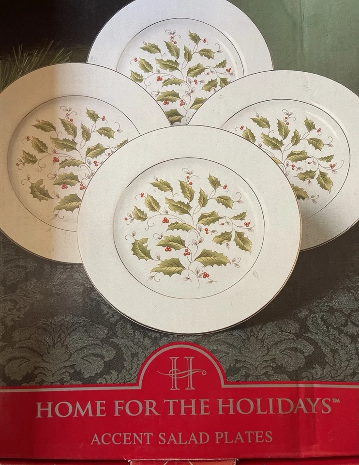 Royal Limited Holly Casa de vacaciones para las vacaciones 20 piezas China conjunto en caja Japón Foto 3 de 4