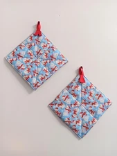 Reversible Christmas@ Handmade Set/2 Quilted Potholders 8"