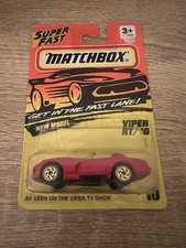 Matchbox Dodge Viper RT/10 1993 Long Card Red
