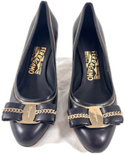 Salvatore Ferragamo Womens Carla Round Toe Classic PUMPS Salvatore Ferragamo Womens Carla Round Toe Classic PUMPS