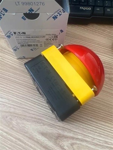 New EATON MOELLER FAK-R/V/KC11/IY Switch Fast Delivery - Picture 3 of 5