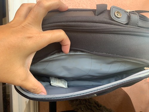 Samsonite Ebony Black Toiletry Bag - Picture 5 of 9