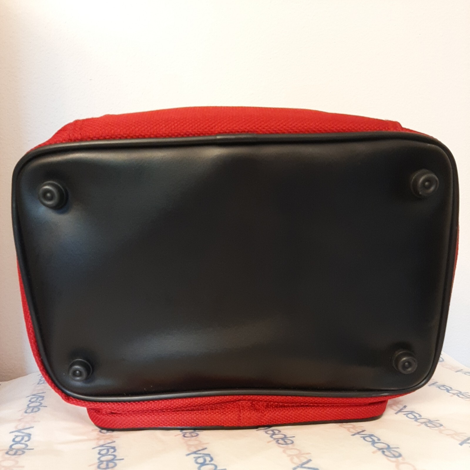 NEW Bob Mackie Travel Bag Red Cosmetic Case Crossbody Premium Bags Red