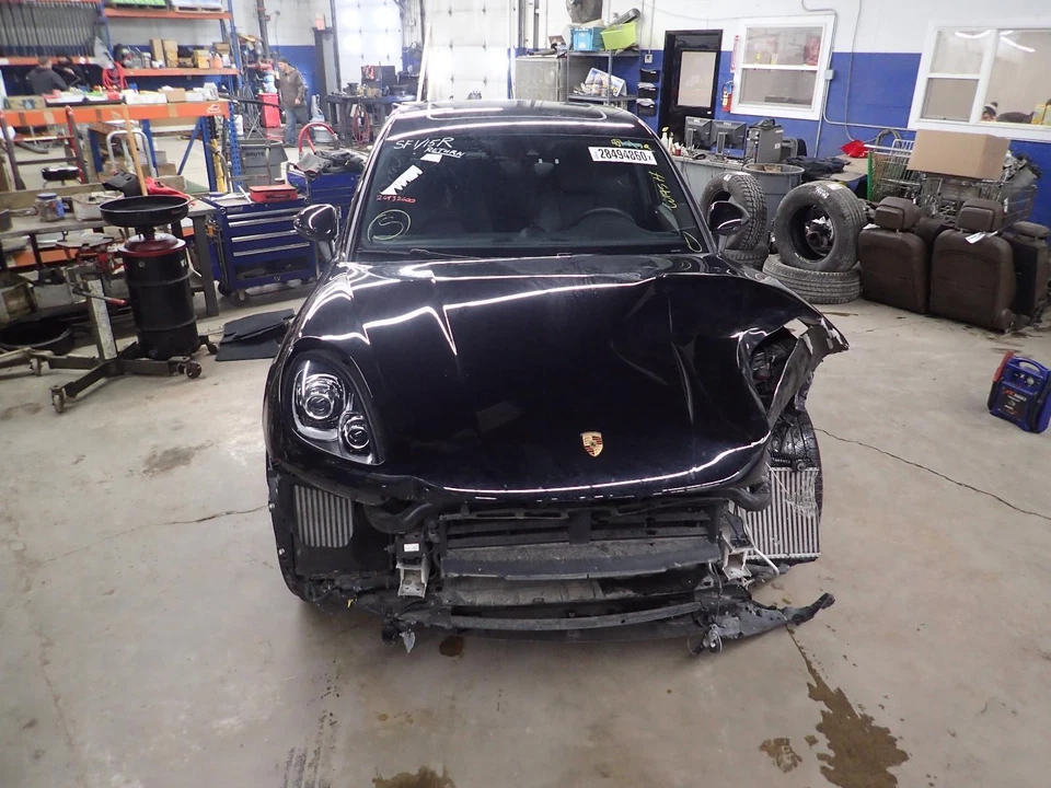 Culata izquierda 17 18 PORSCHE MACAN 3,0 L Foto 4 de 4