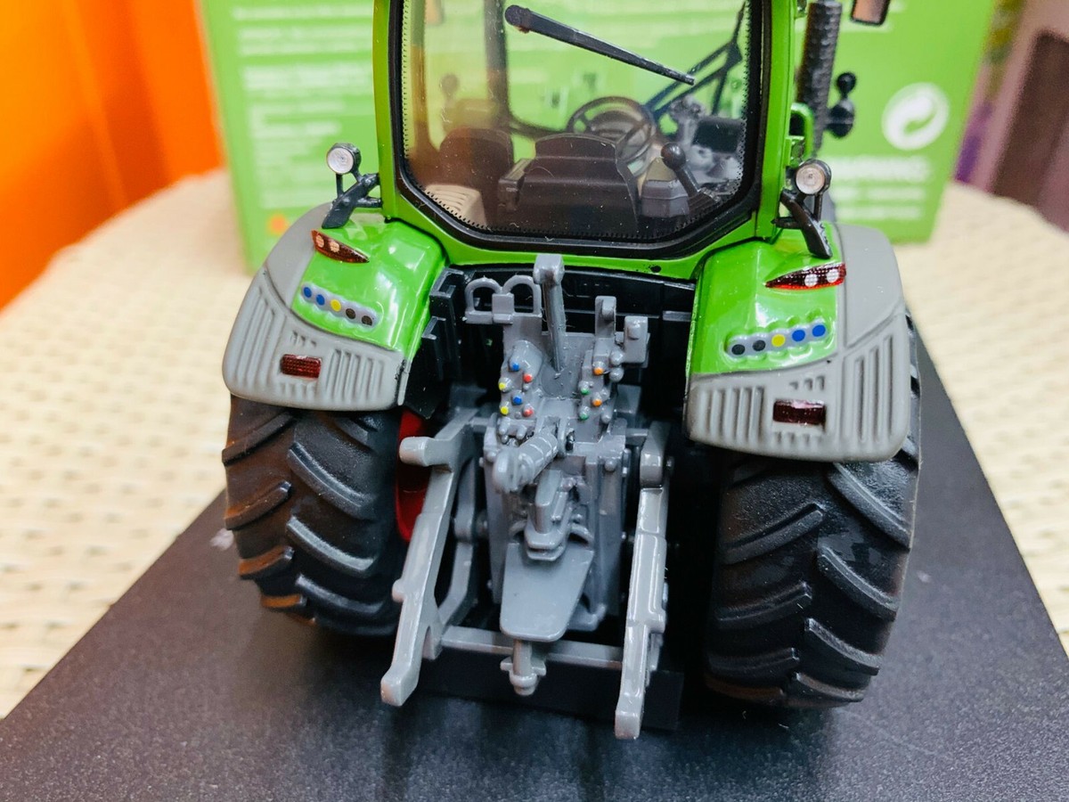 ミニカー FENDT 516 Vario 1:32 Fendt 516 Vario With 4X80 CargoProfi Frontloader Tractor 1