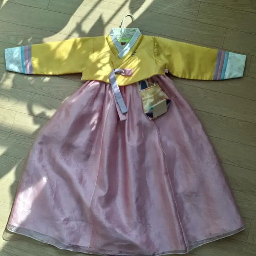 Yedam Clo Girl Hanbok Size 7 (120cm) with Pouch