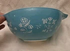 1958 PROMO PYREX TURQUOISE NEEDLEPOINT EMBROIDERY CINDERELLA MIXING BOWL 443