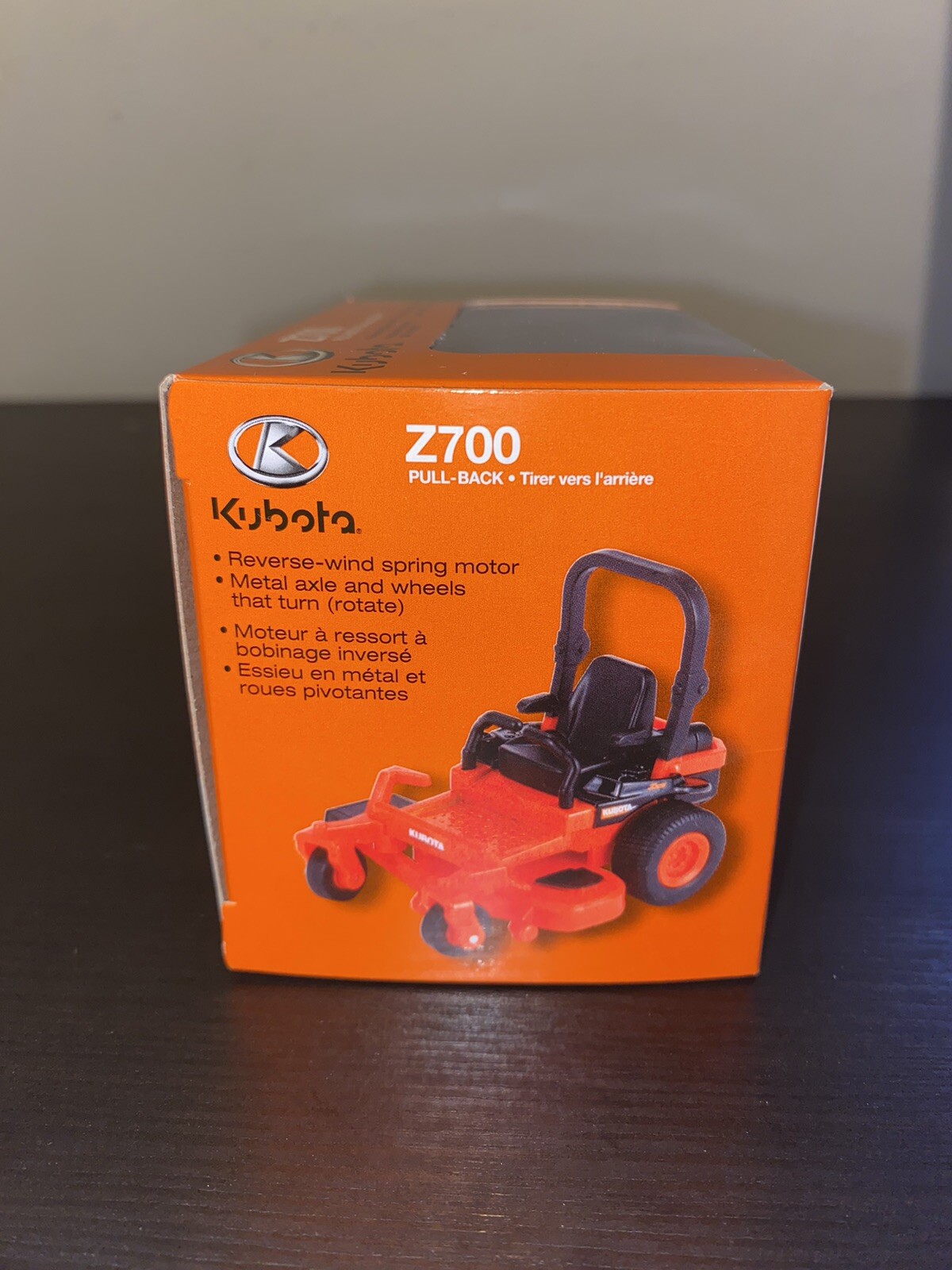Kubota Z700 ZeroTurn Mower NewRay Diecast 4 Inches CDE