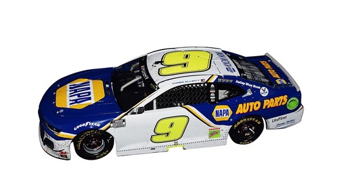AUTOGRAPHED 2020 Chase Elliott #9 PHOENIX WIN Raced Version 1/24 Diecast Car COA - Picture 2 of 4