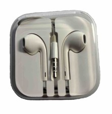 Authentic Apple Wired iPhone iPad IPod Ear Buds
