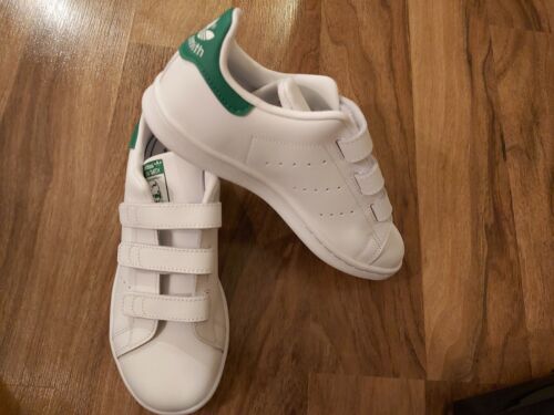 BNWB 🐥Adidas STAN SMITH white/green unisex trainers Size 1.5 |