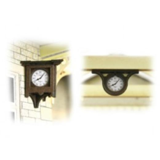 Metcalfe PO515 Station Clocks (Pk3 Assorted) OO/HO Gauge