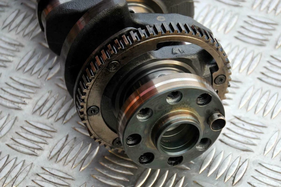 Cigüeñal motor Land Rover Freelander TD4 / BMW E39 E46 M47 37CR4 / 2246861 Foto 2 de 4