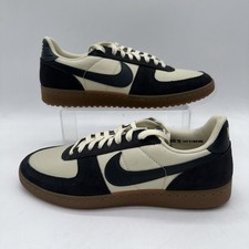 Nike Men's Size 12 Field General (HF3165 200) Green Sneaker Running Casual