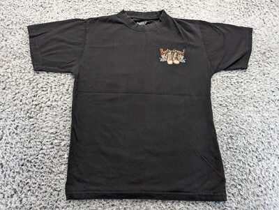 Batee Design Shirt Mens Small Black Boots On The Ground Graphic Tee ...