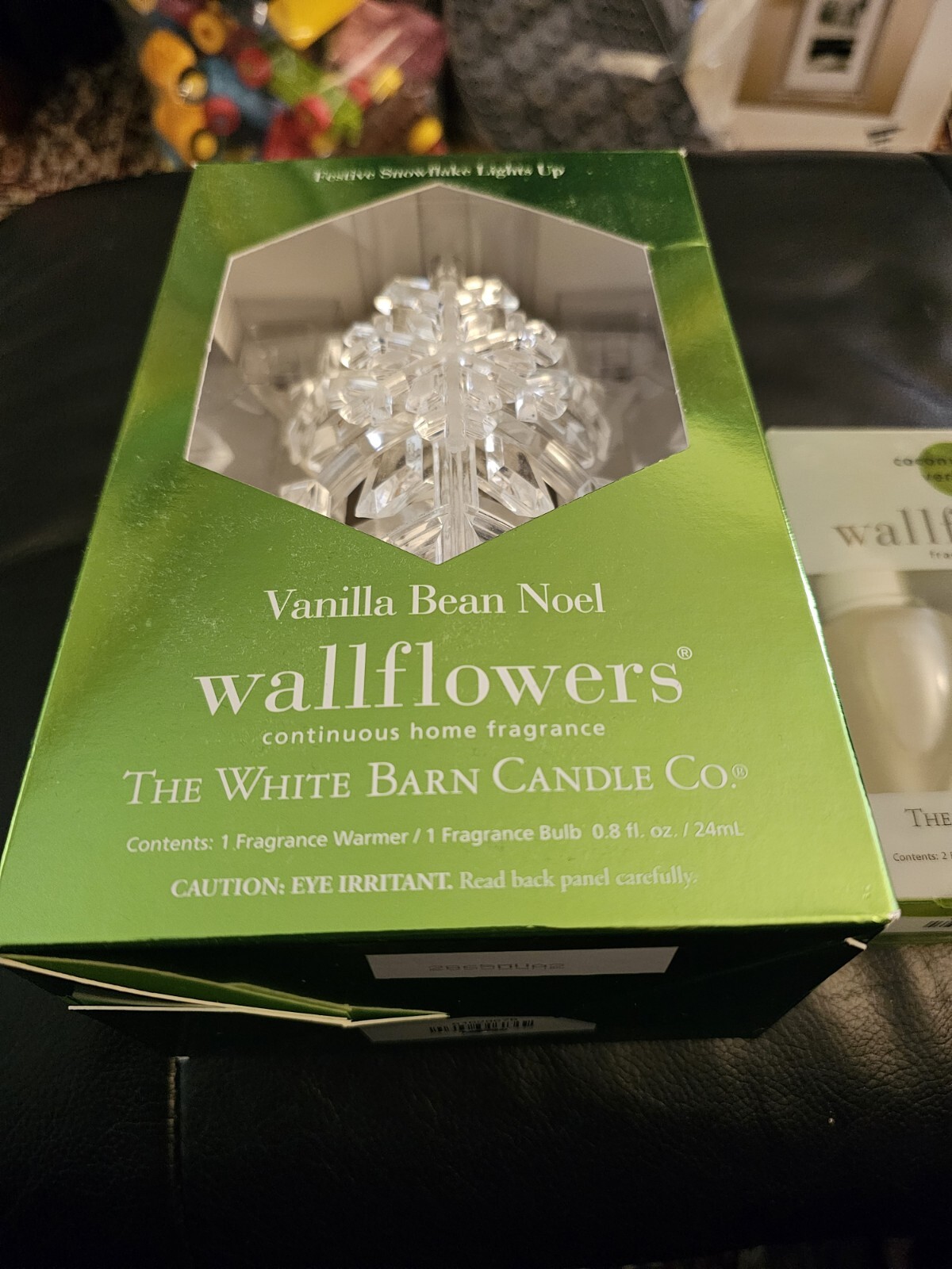 Wallflowers The White Barn Candle Co. Vanilla Bean Noel Plus Refills