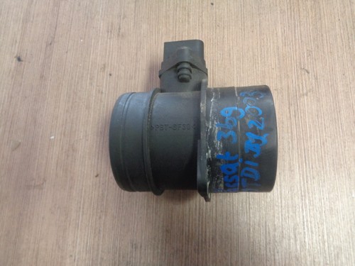 VW Passat 3B Bj.00-05 Luftmassenmesser Luftmengenmesser 0281002461 074906461B