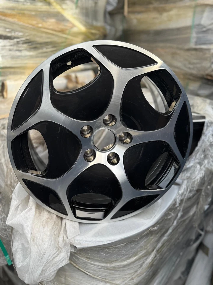 4 Cerchi Lega 17" per Alfa Romeo Tonale NADL ORIGINALI ALFA ROMEO - Immagine 2 di 4