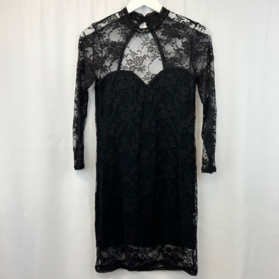 bebe scallop lace dress Strapless Lace Cupcake Dress – bebe