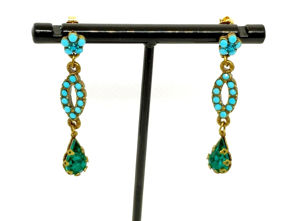 Preciosos Pendientes Michal Negrin Cristal Azul Claro. Foto 2 de 4