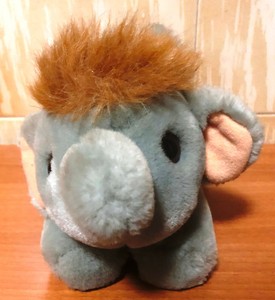 peluche elefante trudi