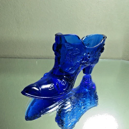 Fenton Glass 9295 Cobalt blue Slipper