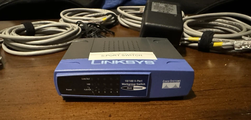 Linksys 5-Port 10/100 Workgroup Switch with Ethernet Cords - Image 4 of 4