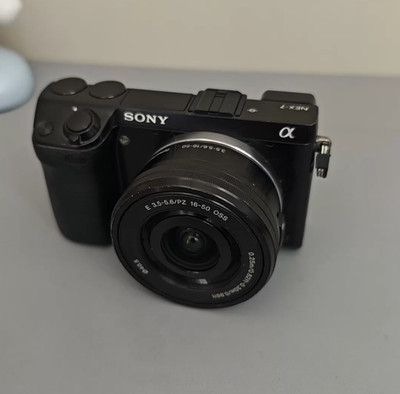 Sony NEX 7 Camera 16 50mm Lens 24MP OSS APS C OLED Viewfinder Mirrorless Kit