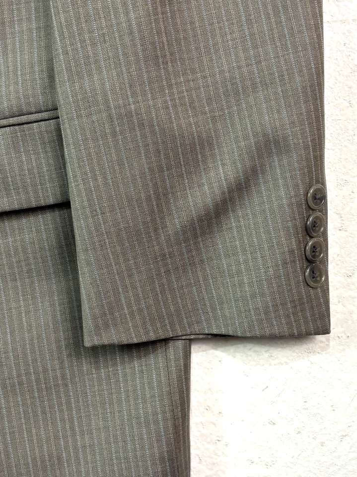 Traje Pantalón Pierre Cardin 42S 36x29 2 piezas Gris Rayas 100% Lana Frente Plano Para Hombre Foto 3 de 4