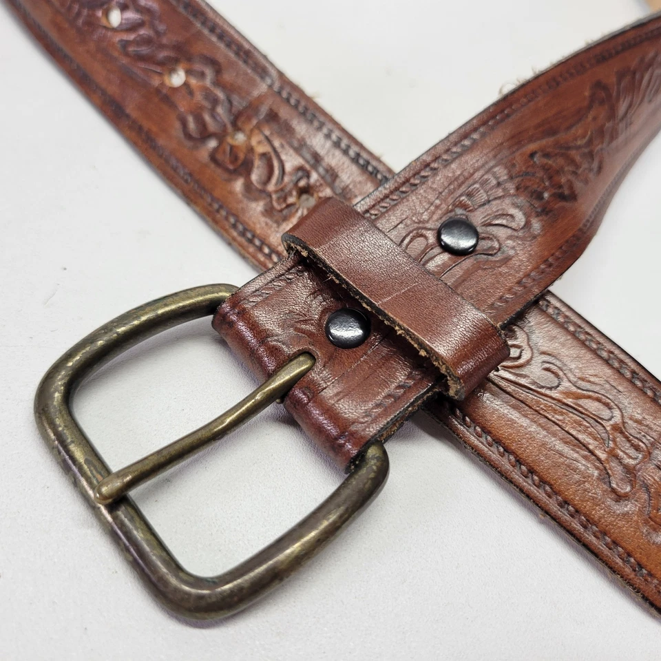 Cinturón Levis Western 34 Strauss & Co Grano Completo Cuero de Tierro Marrón EE. UU. Foto 3 de 4