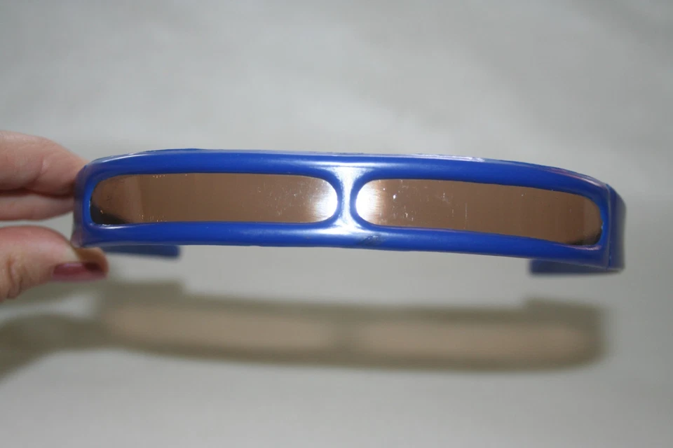 RARE VTG NEW WAVE SUNGLASSES SPACE AGE FUTURISTIC PUNK DEVO ROCKSTAR GLAM ROCK - Image 2 of 4