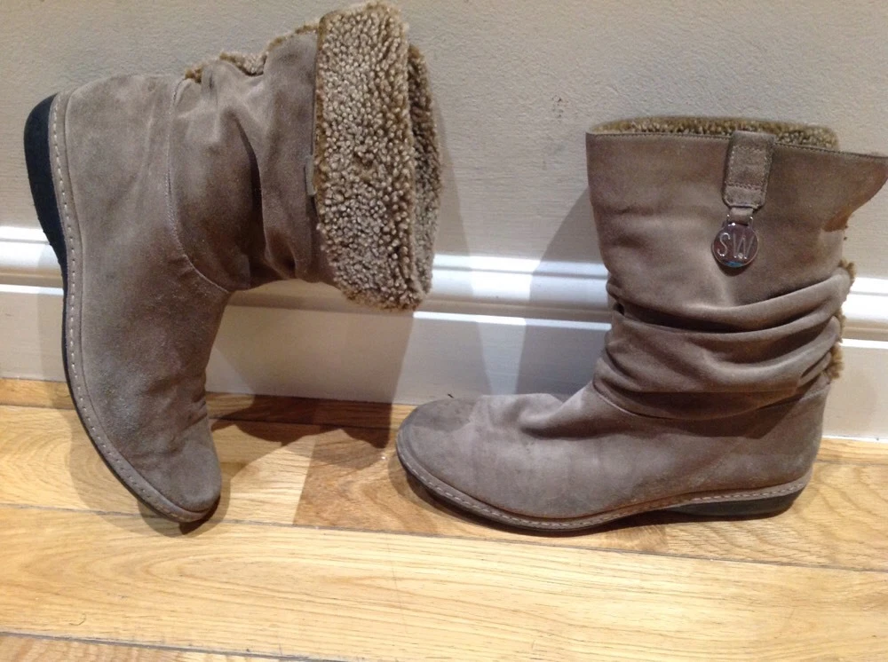 Stuart weitzman boots fur sale