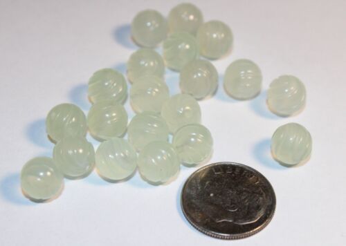 1920's Vintage Swirl Carved Rare Jade 8mm 10 Beads Estate Lot - Picture 3 of 4