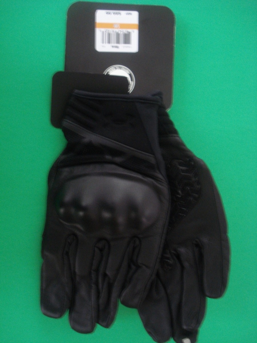 under armour texting gloves