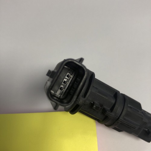 Renault Crankshaft Position Sensor 237313661R - Picture 2 of 2