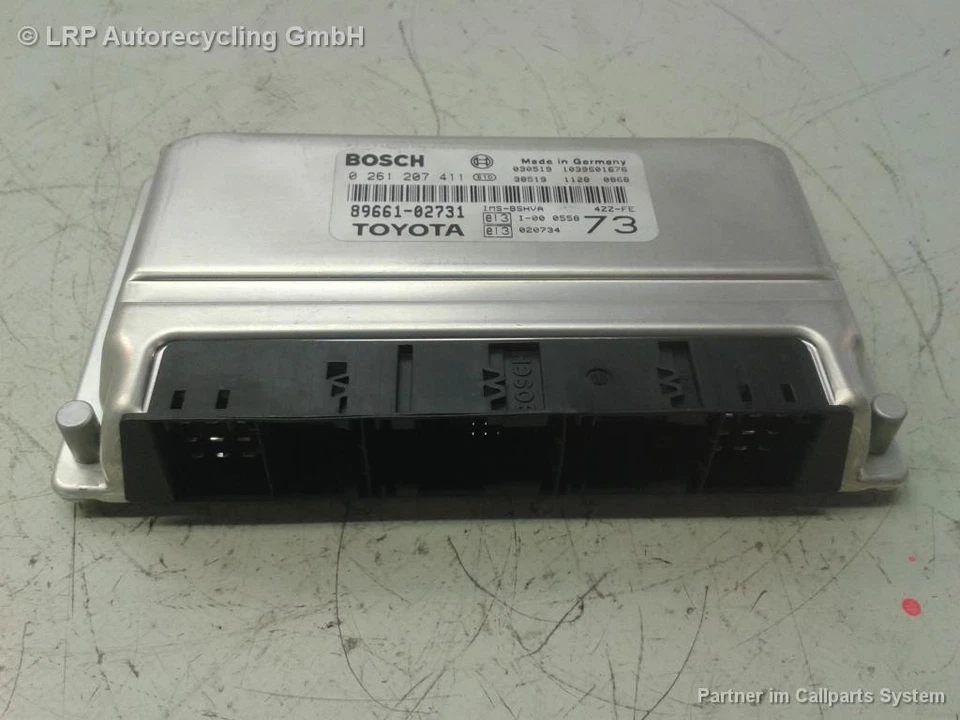 Centralina motore Toyota Corolla E12 8966102731 0261207411 Bosch anno 2004 - Immagine 2 di 2