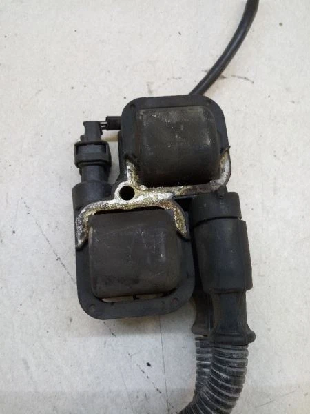 98-06 Mercedes CLK320 E320 C32 AMG paquete de bobinas de encendido 0001587803 OEM USADO PROBADO Foto 4 de 4