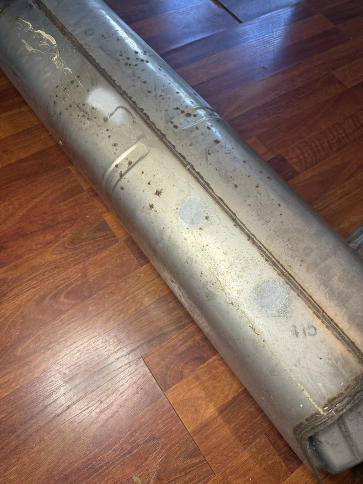 2017-2022 BMW G30 540i REAR OEM STOCK EXHAUST MUFFLER/FAST SHIP - Image 4 of 4