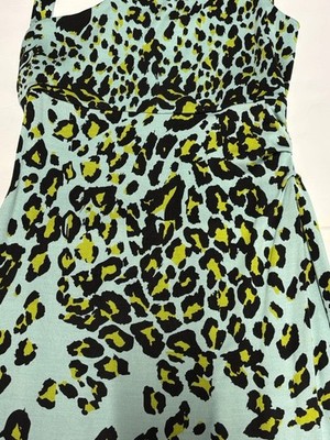 DVF Diane Von Furstenberg Silk BodyCon Asymmetrical Green Leopard Mini Sz 0  EUC | eBay